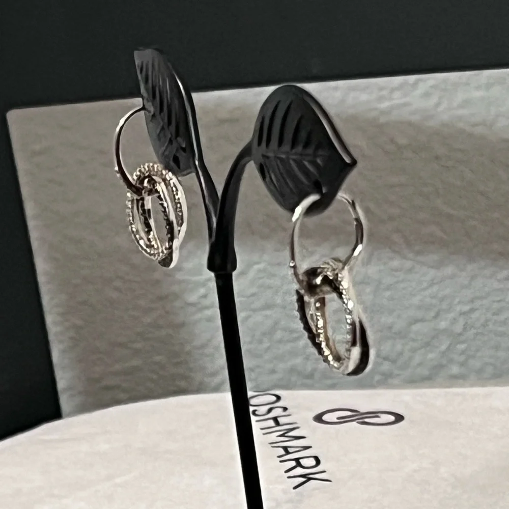 MIADORA LOVED AUTHENTIC STERLING SILVER NATURAL WHITE DIAMOND DANGLING EARRINGS